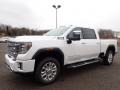 Front 3/4 View of 2020 Sierra 2500HD Denali Crew Cab 4WD