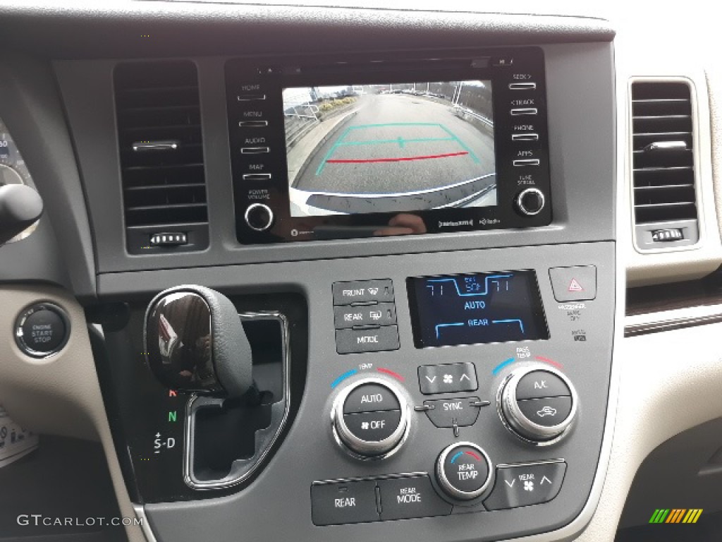 2020 Toyota Sienna XLE AWD Controls Photo #137345710