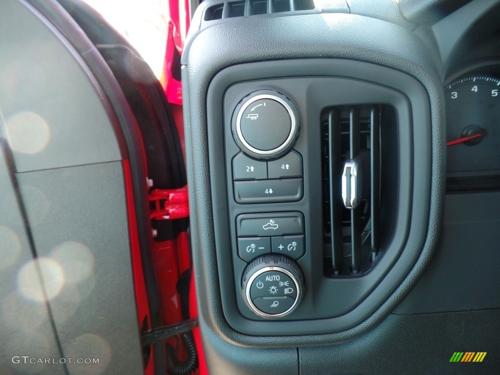 2020 Silverado 2500HD Custom Crew Cab 4x4 - Red Hot / Jet Black photo #22