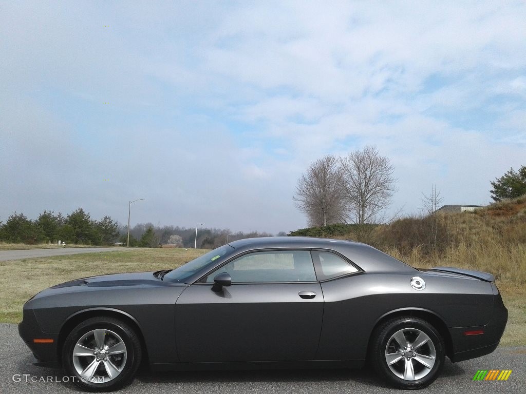 Granite Pearl 2019 Dodge Challenger SXT Exterior Photo #137367412