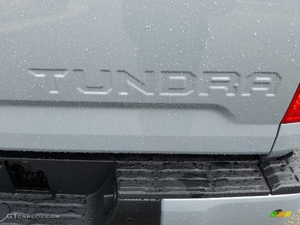 2020 Tundra TRD Off Road CrewMax 4x4 - Cement / Black photo #52