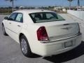 2009 Cool Vanilla White Chrysler 300 C HEMI  photo #4