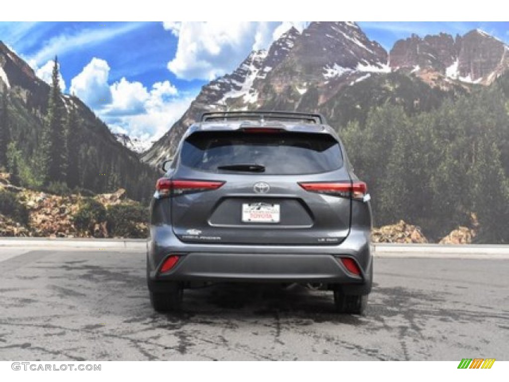 2020 Highlander LE AWD - Magnetic Gray Metallic / Black photo #4