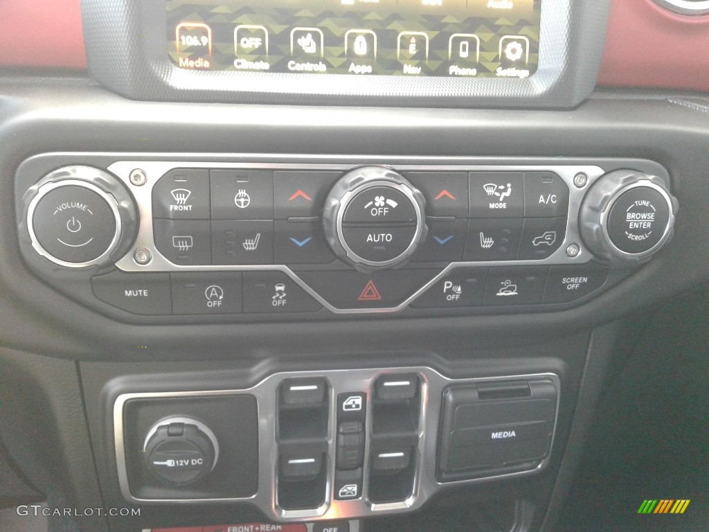 2020 Gladiator Rubicon 4x4 - Hydro Blue Pearl / Black photo #26