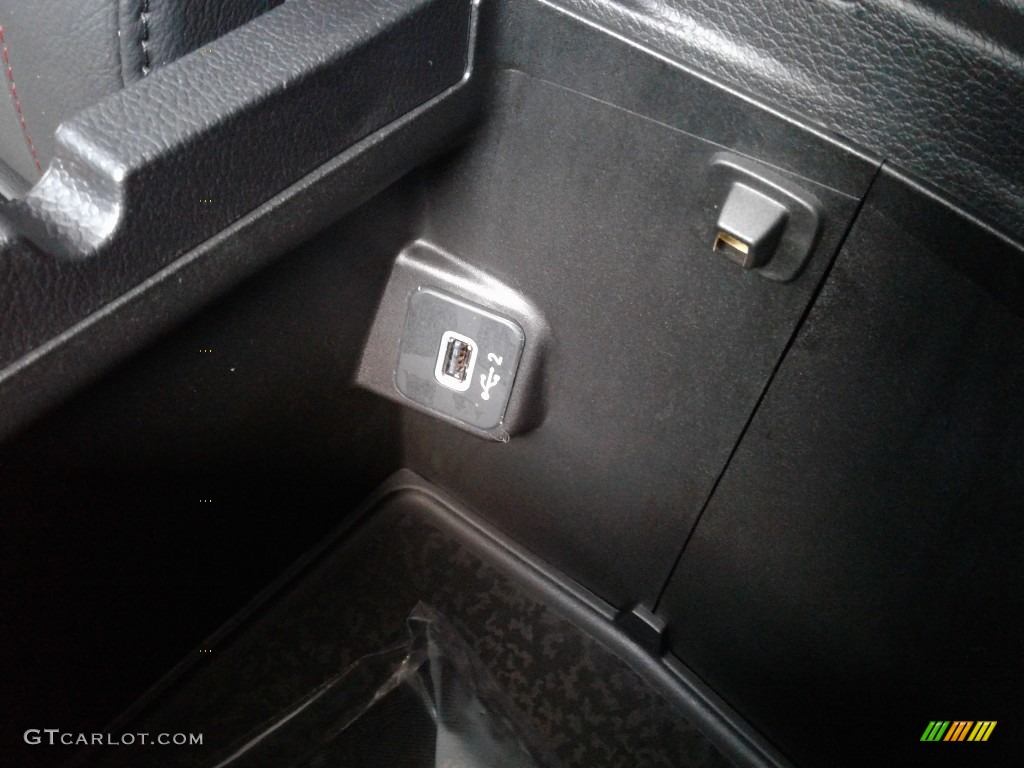 2020 Gladiator Rubicon 4x4 - Hydro Blue Pearl / Black photo #29