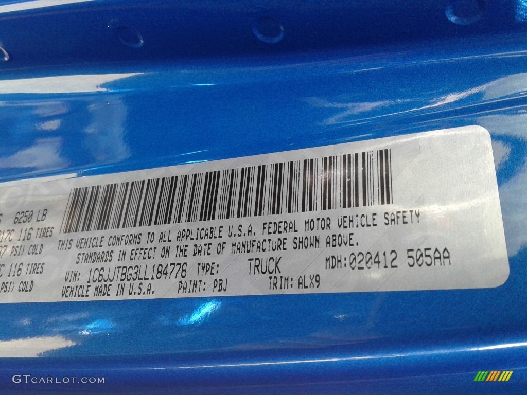 2020 Gladiator Rubicon 4x4 - Hydro Blue Pearl / Black photo #32