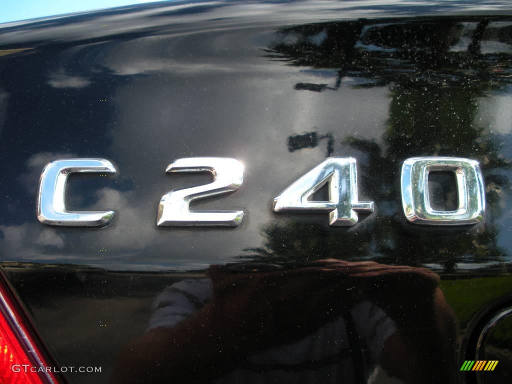 2003 C 240 4Matic Sedan - Black / Charcoal photo #9