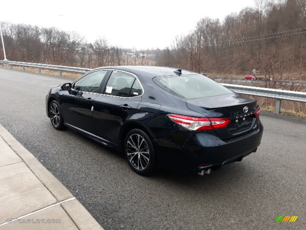 2020 Camry Hybrid SE - Galactic Aqua Mica / Black photo #2