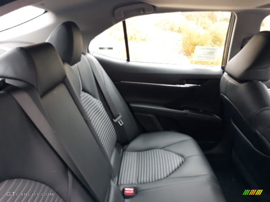 2020 Camry Hybrid SE - Galactic Aqua Mica / Black photo #34