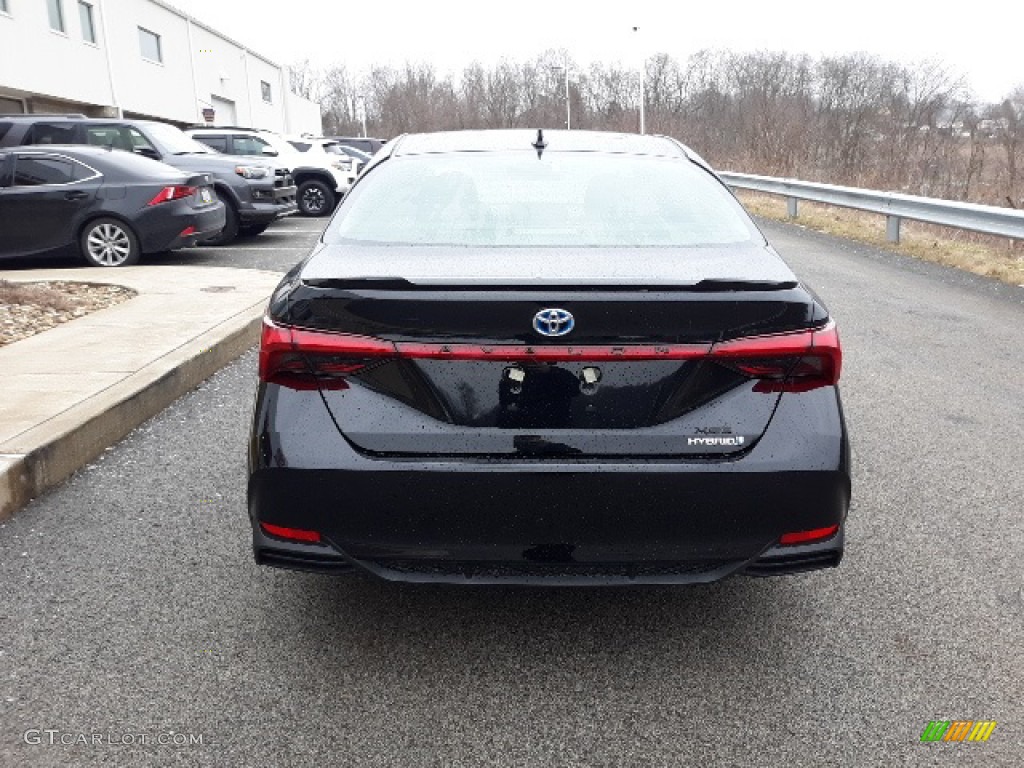 2020 Avalon Hybrid XSE - Midnight Black Metallic / Black photo #44