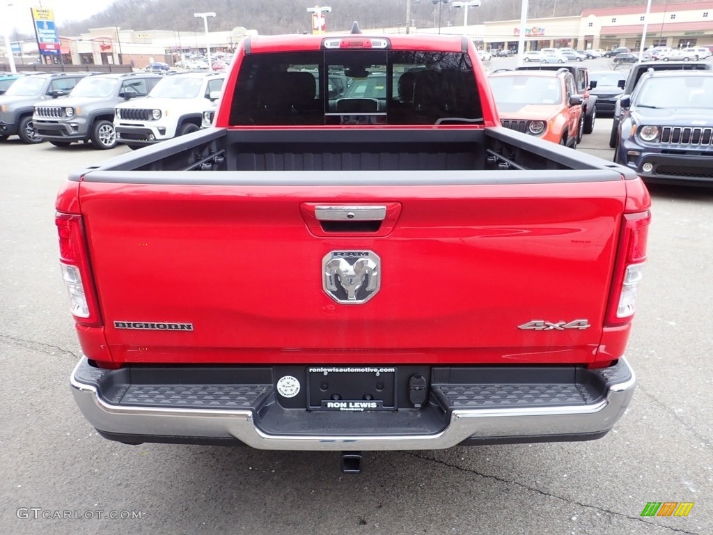 2020 1500 Big Horn Crew Cab 4x4 - Flame Red / Black photo #8