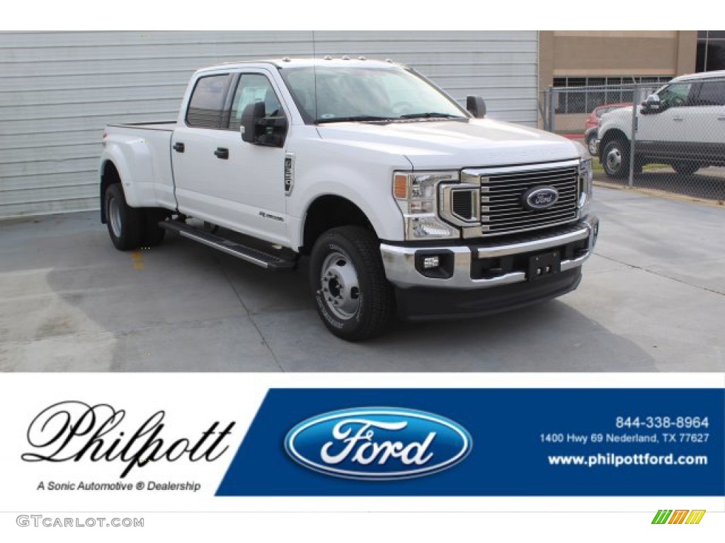 2020 F350 Super Duty XLT Crew Cab 4x4 - Oxford White / Medium Light Camel photo #1