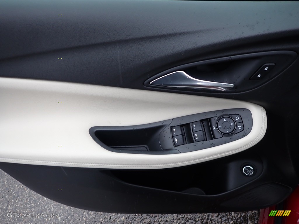 2020 Buick Encore GX Select AWD Whisper Beige Door Panel Photo #137438741