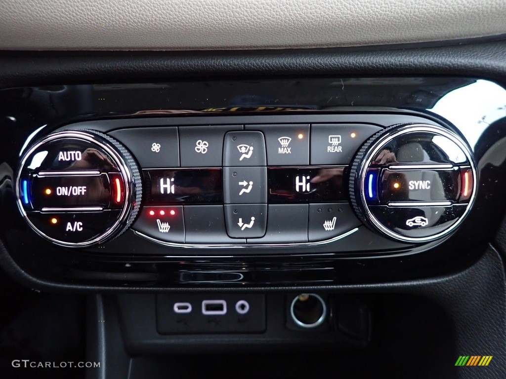 2020 Buick Encore GX Select AWD Controls Photo #137438789