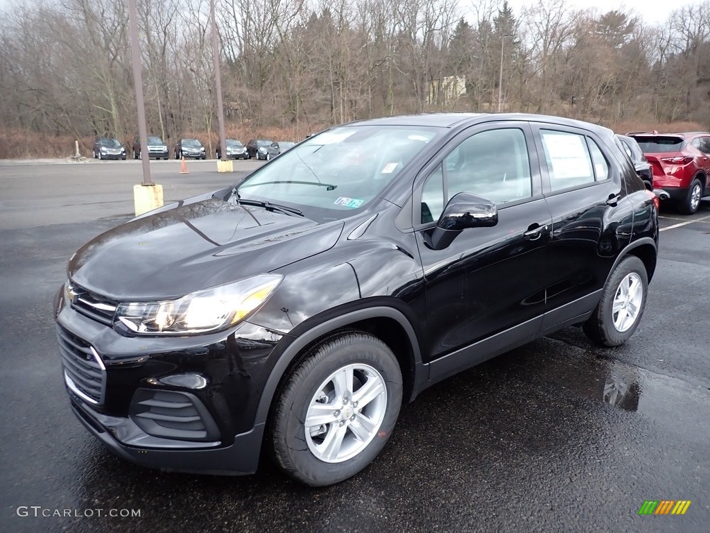 Mosaic Black Metallic 2020 Chevrolet Trax LS Exterior Photo #137444573