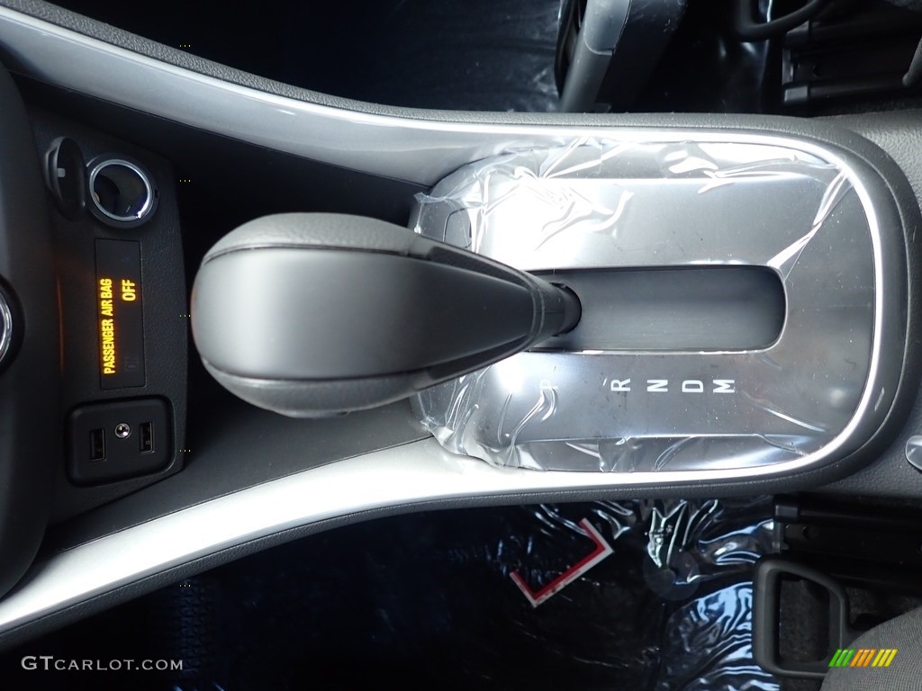 2020 Chevrolet Trax LS Transmission Photos