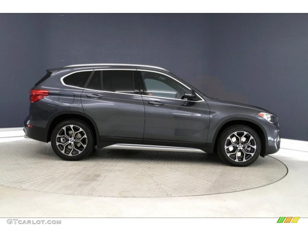 2020 X1 sDrive28i - Mineral Grey Metallic / Black photo #31