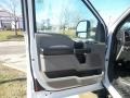 Oxford White - F350 Super Duty XL Regular Cab 4x4 Chassis Utility Truck Photo No. 9