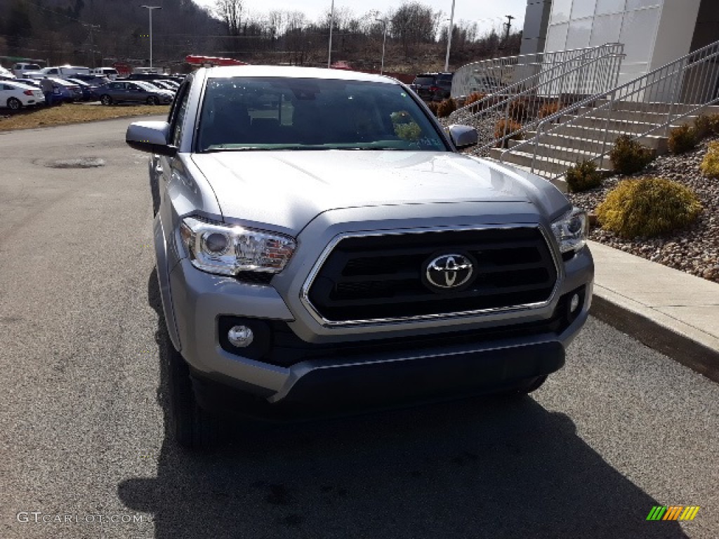 2020 Tacoma SR5 Double Cab 4x4 - Silver Sky Metallic / Cement photo #43