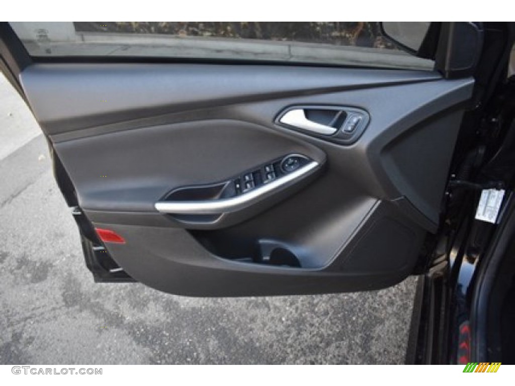 2017 Ford Focus ST Hatch Charcoal Black Recaro Leather Door Panel Photo #137488092