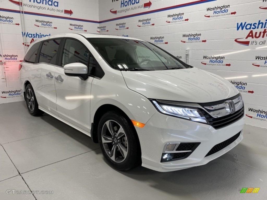 2020 Odyssey Touring - Platinum White Pearl / Mocha photo #2