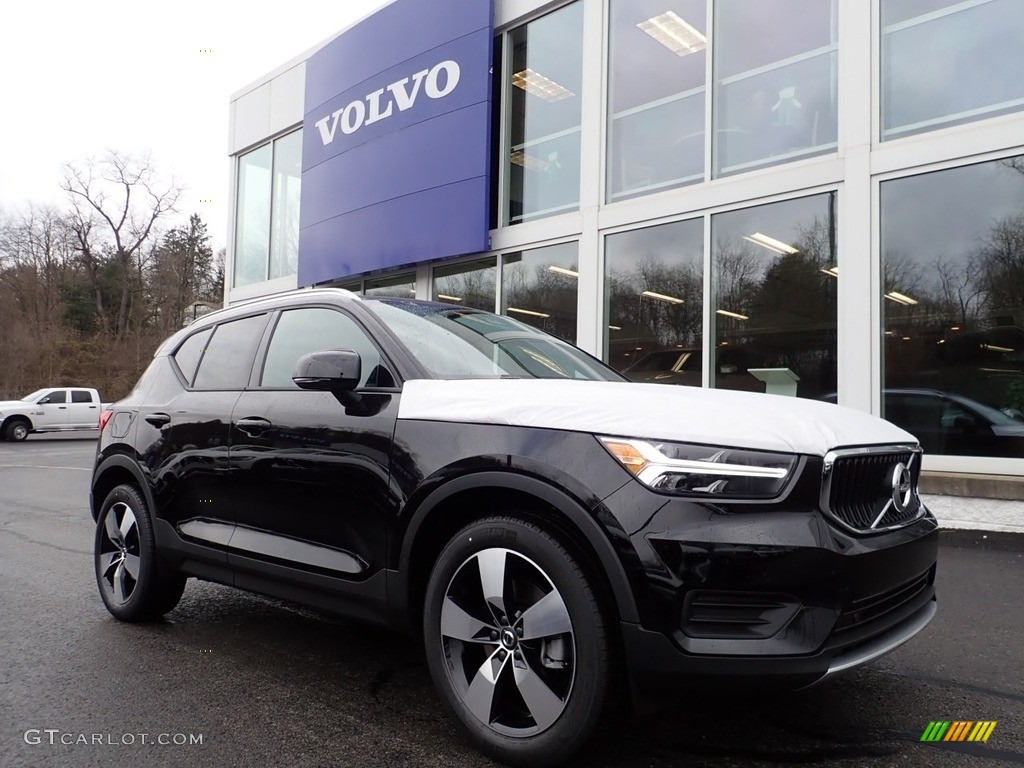 Onyx Black Metallic 2020 Volvo XC40 T5 Momentum AWD Exterior Photo #137496043