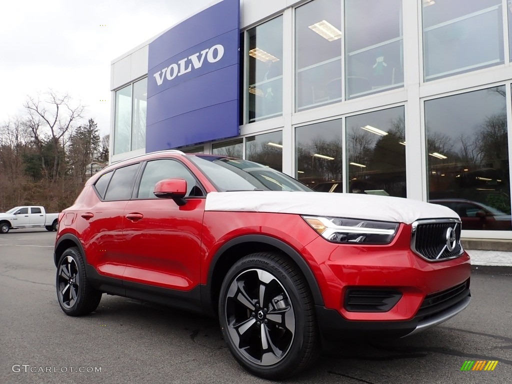Fusion Red Metallic 2020 Volvo XC40 T5 Momentum AWD Exterior Photo #137496502