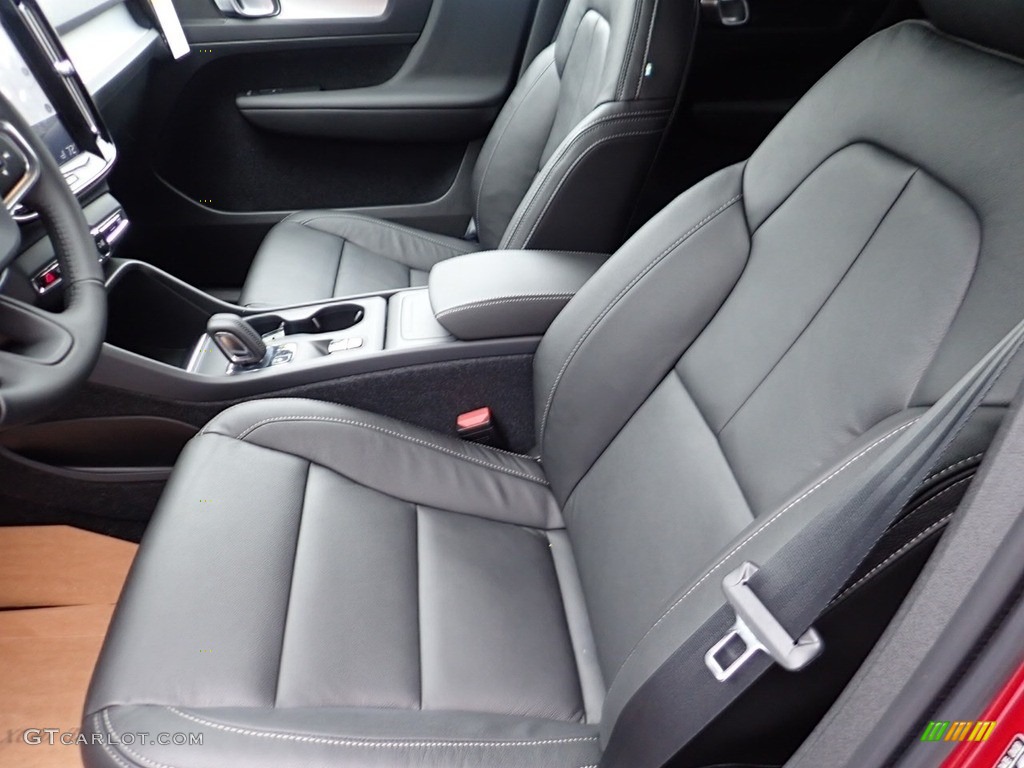 Charcoal Interior 2020 Volvo XC40 T5 Momentum AWD Photo #137496670