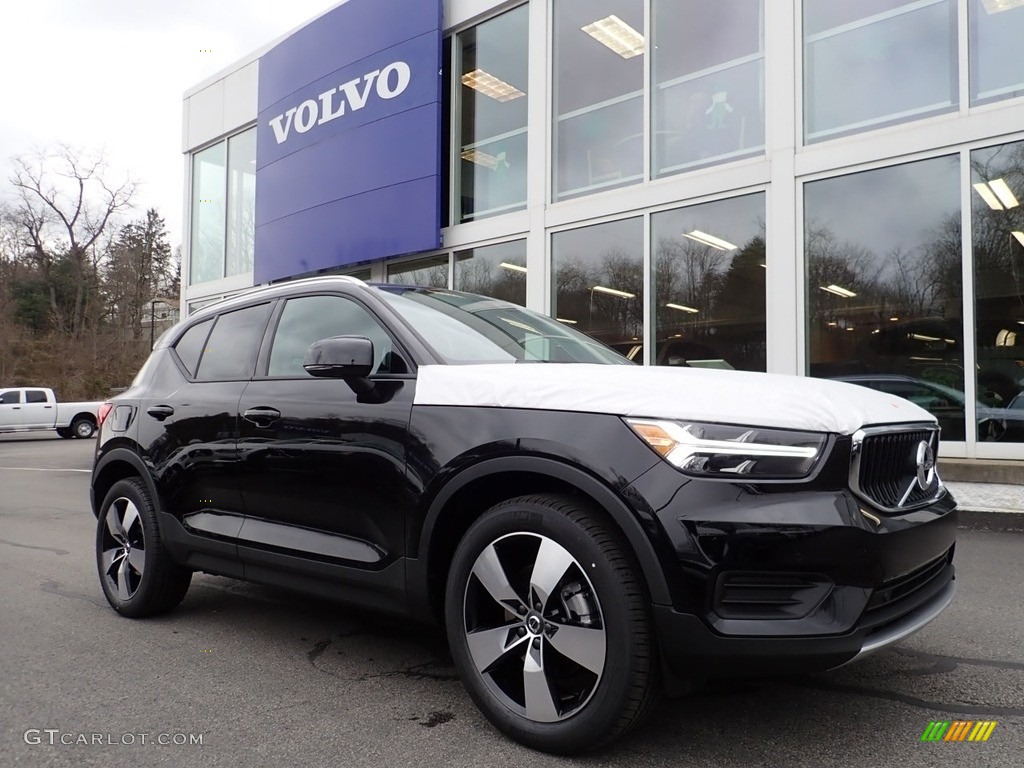 2020 XC40 T5 Momentum AWD - Onyx Black Metallic / Charcoal photo #1