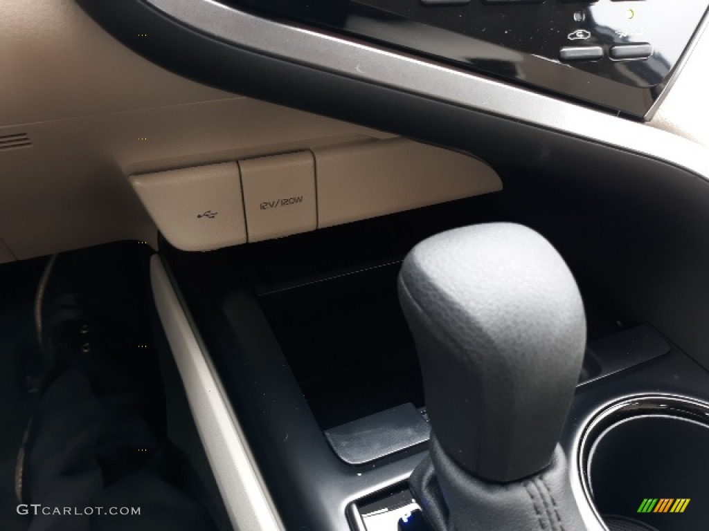 2020 Camry Hybrid LE - Predawn Gray Mica / Macadamia photo #14