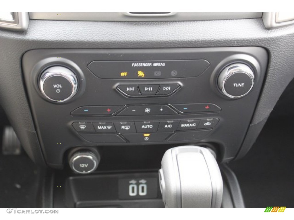 2020 Ford Ranger XLT SuperCrew 4x4 Controls Photo #137512243