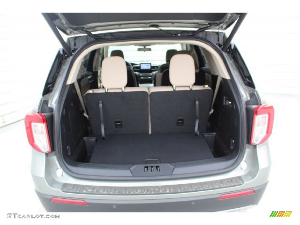 2020 Explorer XLT - Silver Spruce Metallic / Sandstone photo #23