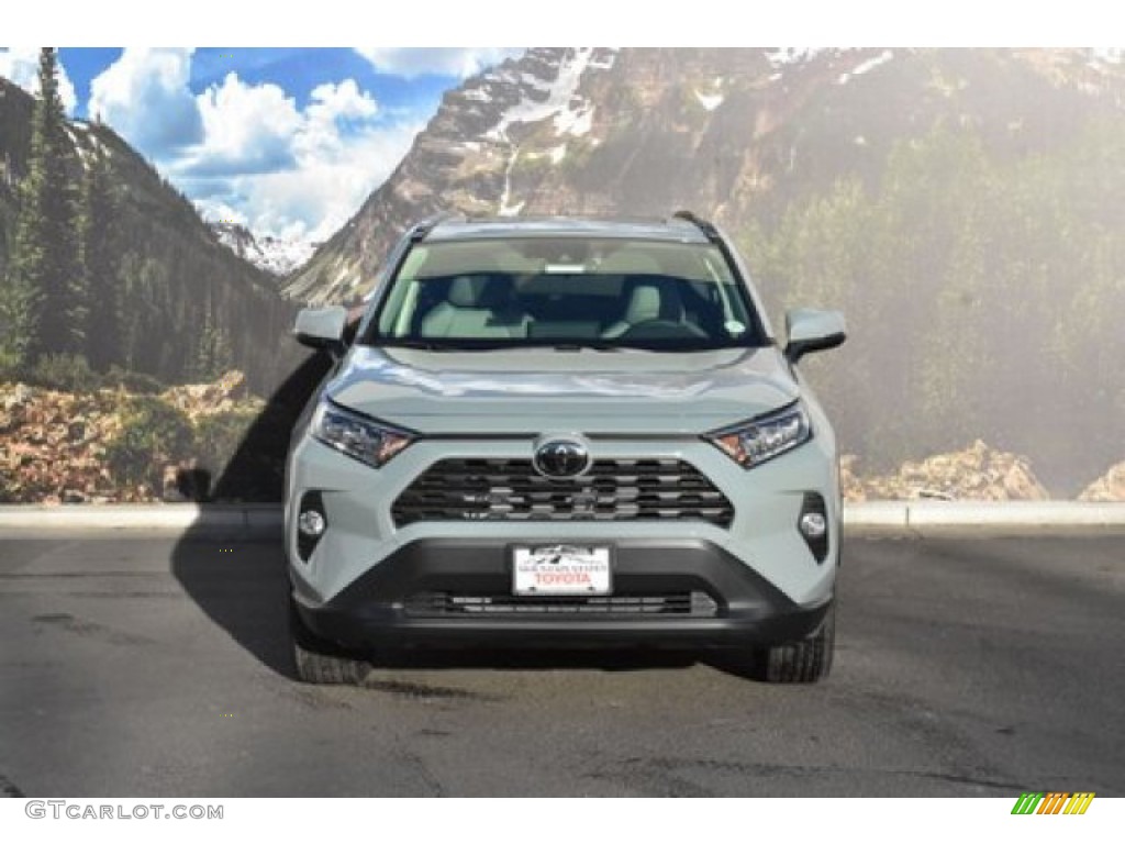 2020 Lunar Rock Toyota RAV4 XLE Premium AWD 137516221 Photo 2