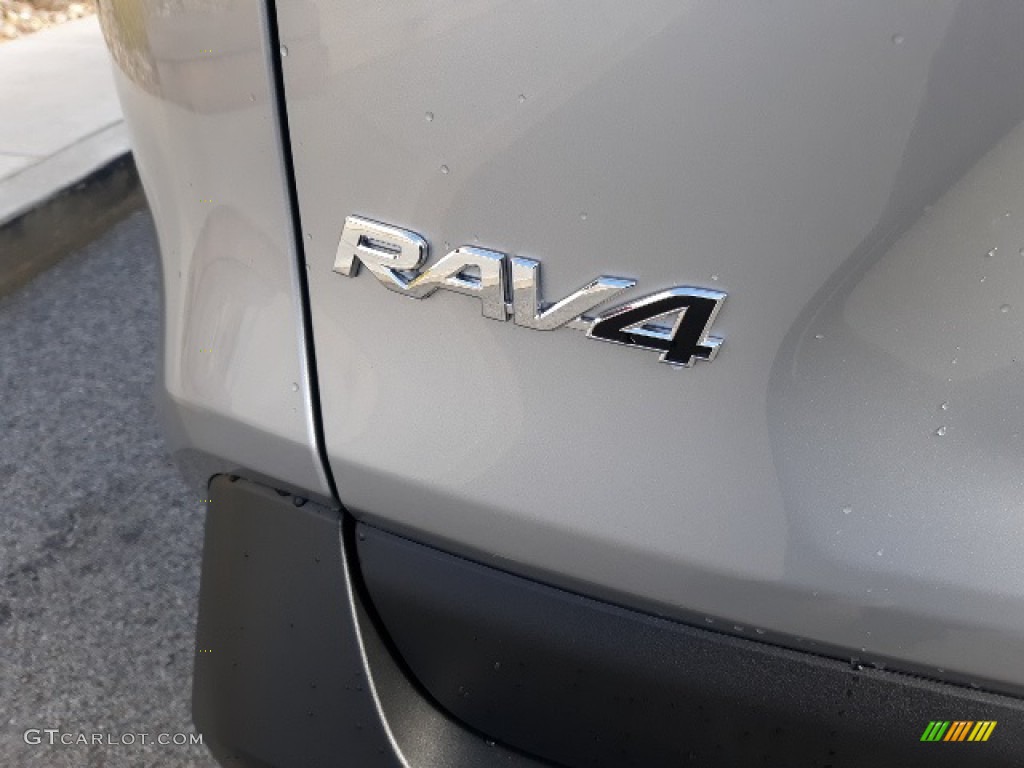 2020 RAV4 LE AWD - Silver Sky Metallic / Black photo #44