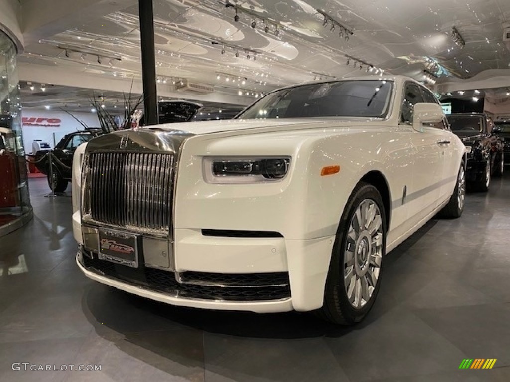 Arctic White Rolls-Royce Phantom