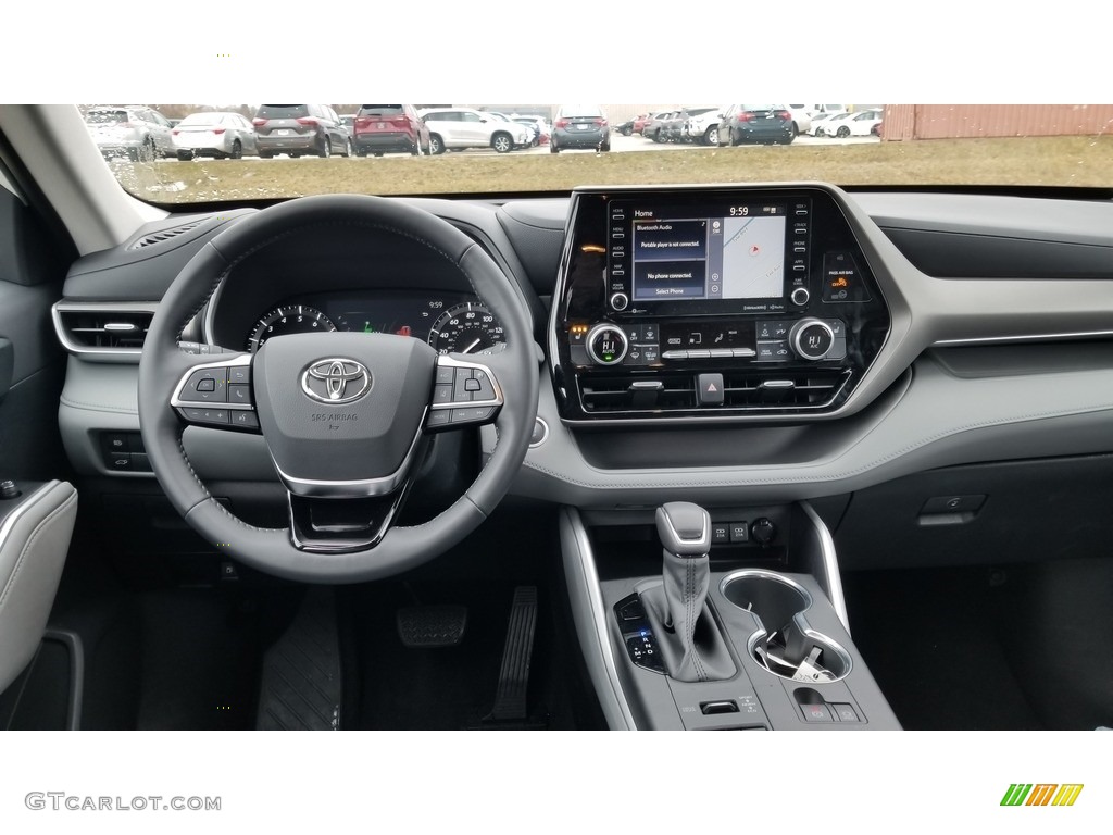 2020 Toyota Highlander XLE AWD Graphite Dashboard Photo #137541604