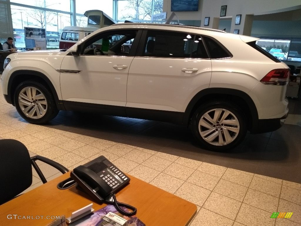 Pure White 2020 Volkswagen Atlas Cross Sport SE Technology 4Motion Exterior Photo #137544315