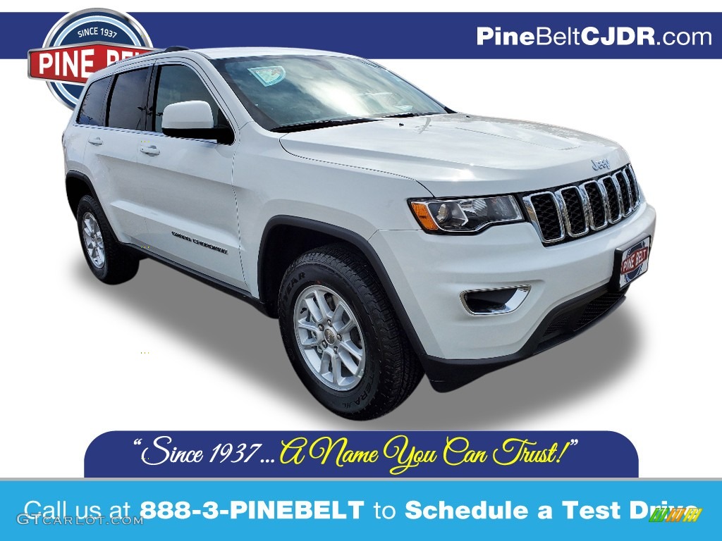 2020 Grand Cherokee Laredo E 4x4 - Bright White / Black photo #1