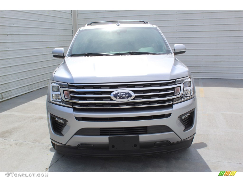 2020 Expedition XLT Max - Iconic Silver / Ebony photo #3