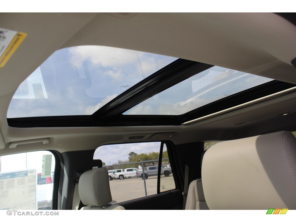 2020 Expedition XLT - Desert Gold / Medium Stone photo #19