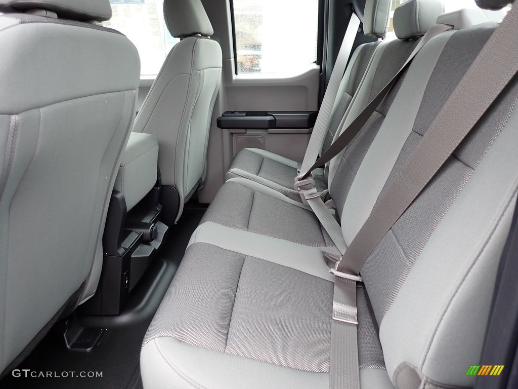 2020 Ford F150 XLT SuperCab 4x4 Rear Seat Photos