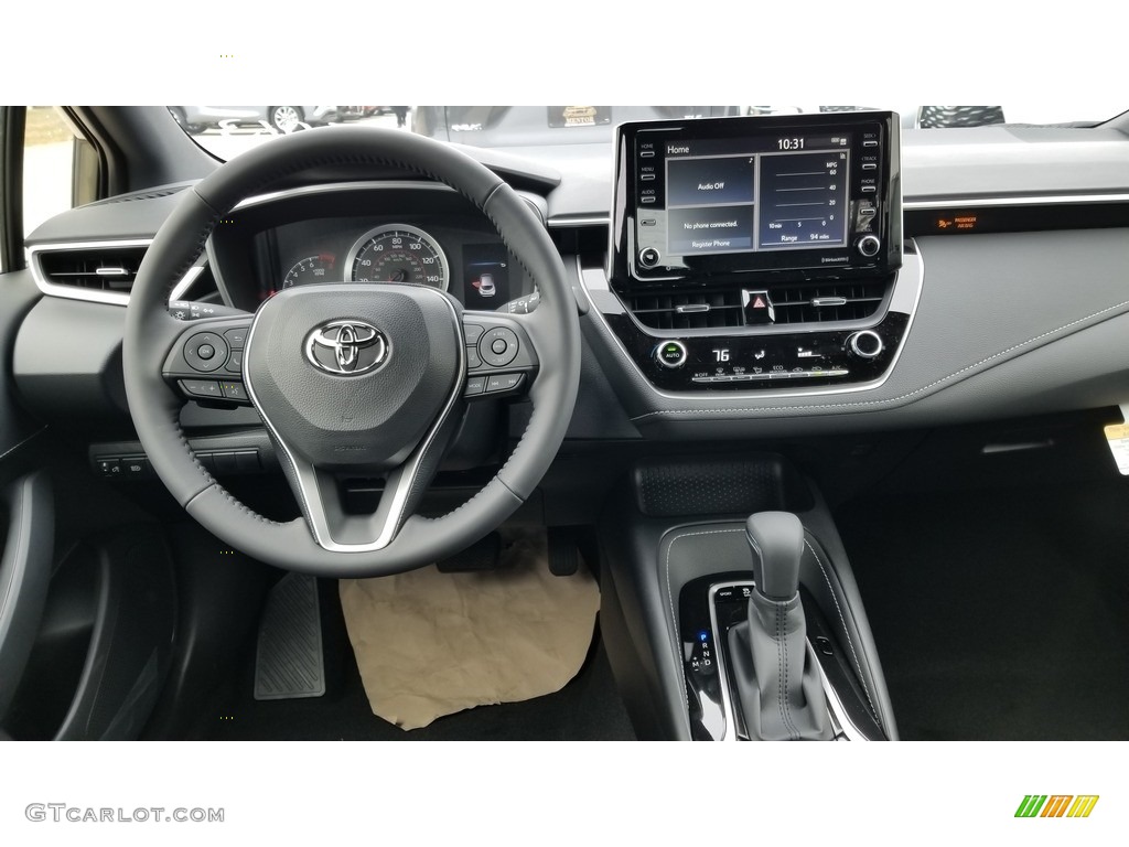 2020 Toyota Corolla Hatchback SE Dashboard Photos