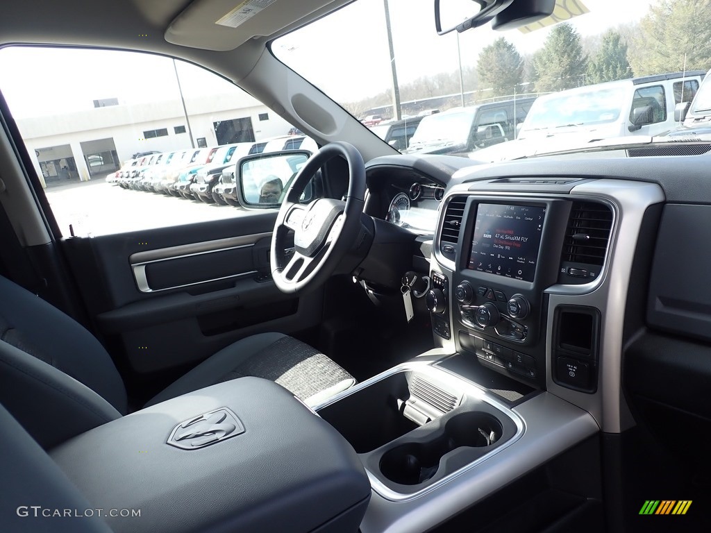 2020 1500 Classic Warlock Quad Cab 4x4 - Granite Crystal Metallic / Black/Diesel Gray photo #12