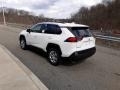Super White - RAV4 LE AWD Photo No. 2