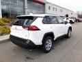 Super White - RAV4 LE AWD Photo No. 44