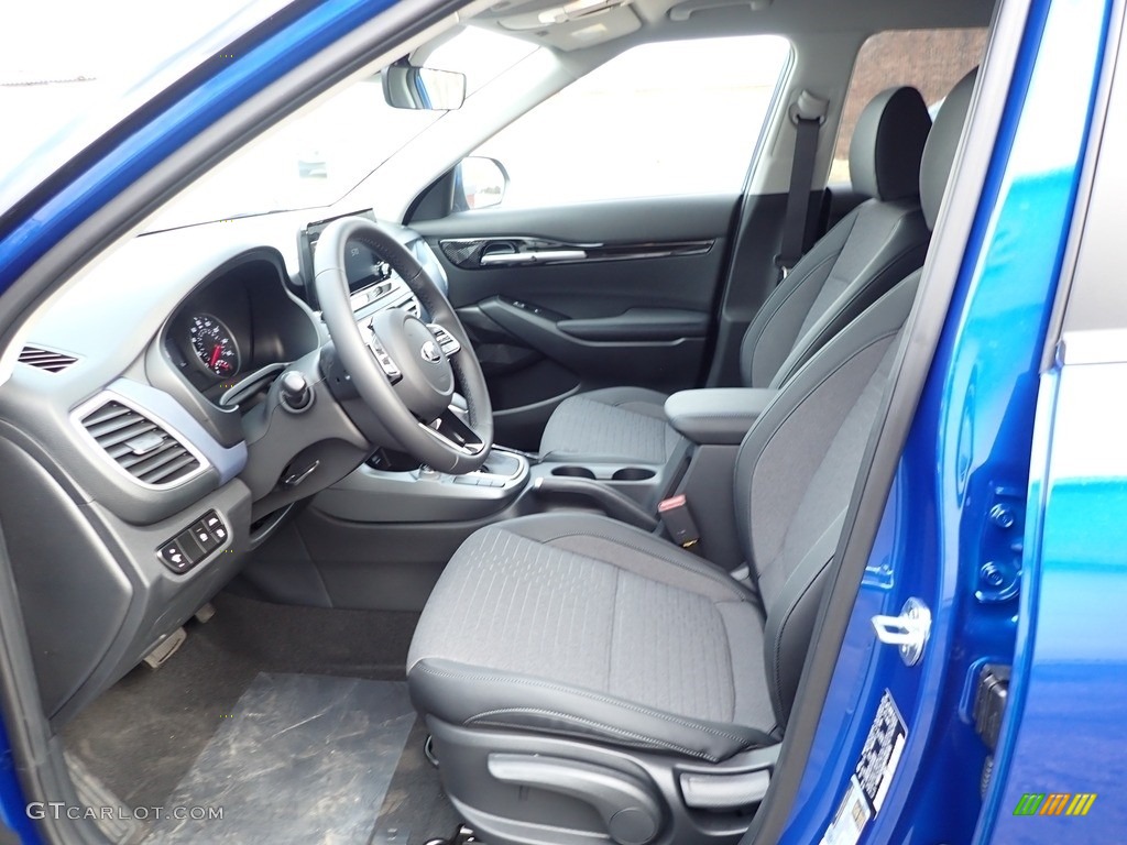 Black Interior 2021 Kia Seltos S Photo #137570467
