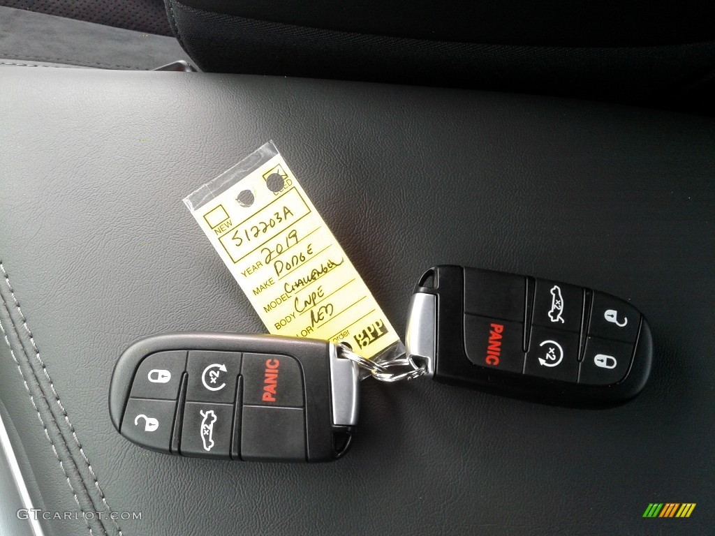 2019 Dodge Challenger T/A 392 Keys Photos