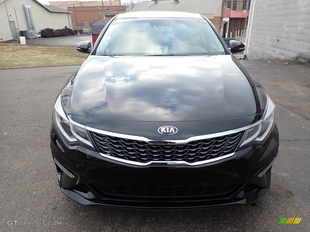 2020 Optima LX - Black / Black photo #8