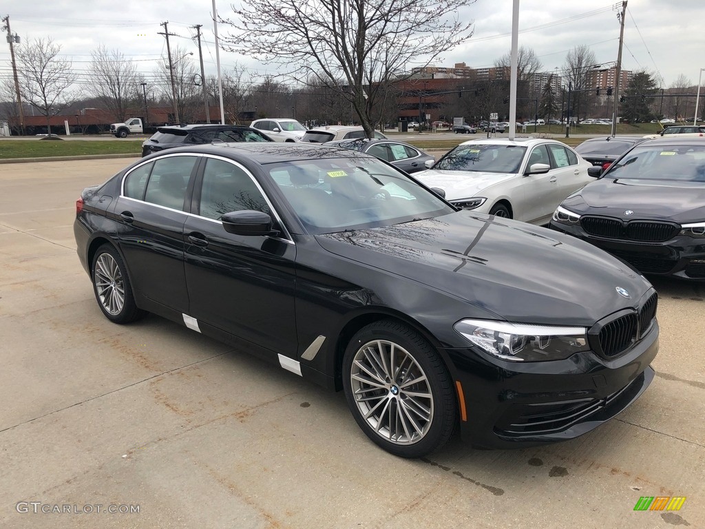 2020 5 Series 540i xDrive Sedan - Black Sapphire Metallic / Black photo #1