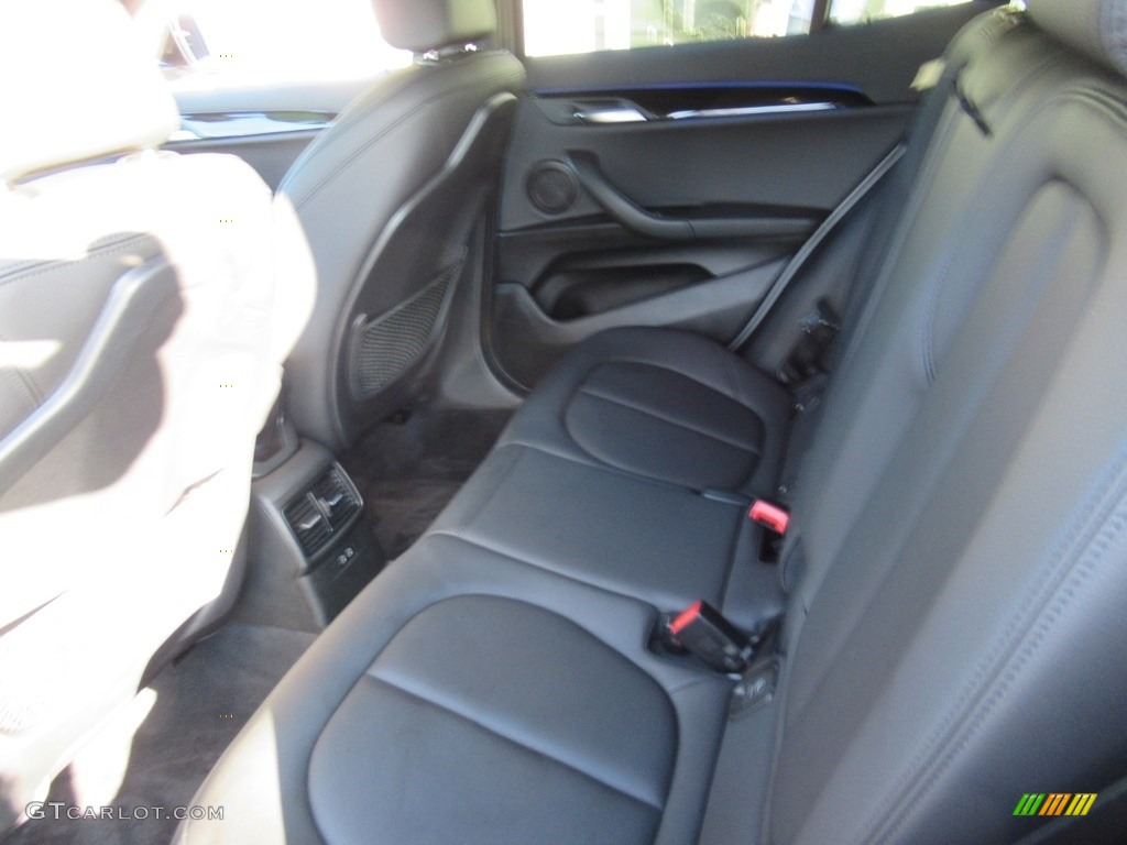 2019 X2 sDrive28i - Glacier Silver Metallic / Black photo #12